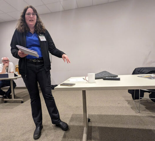 Angela Cox - Managing Your Apiary